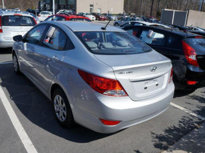 2013 Hyundai Accent  GLS