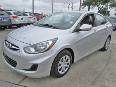 2012 Hyundai Accent  GLS