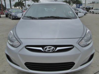 2012 Hyundai Accent  GLS