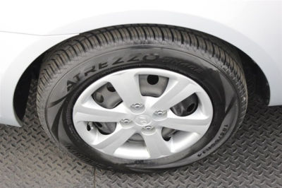 2011 Hyundai Accent  GLS