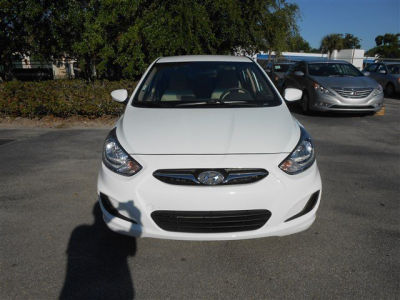 2013 Hyundai Accent GLS