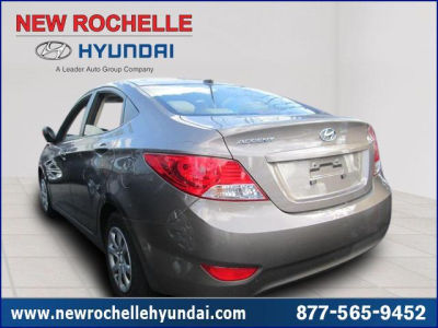 2012 Hyundai Accent  GLS