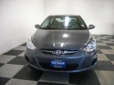 2012 Hyundai Accent  GLS