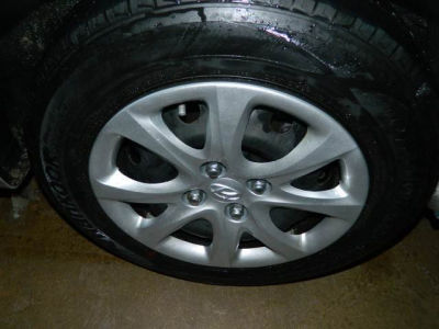 2012 Hyundai Accent  GLS
