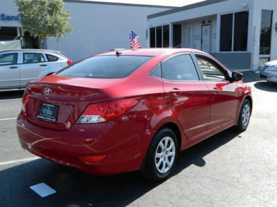 2012 Hyundai Accent  GLS