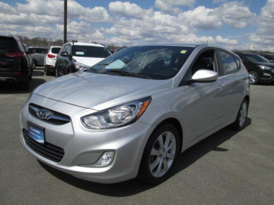 2012 Hyundai Accent