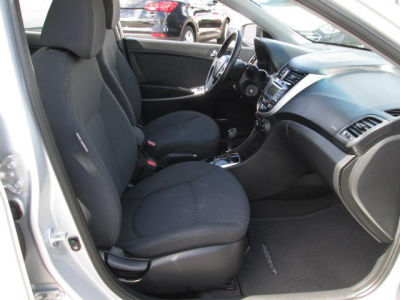 2012 Hyundai Accent