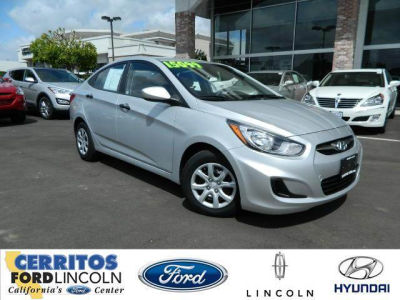 2012 Hyundai Accent GLS