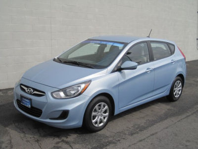 2012 Hyundai Accent GS