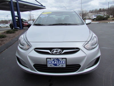 2012 Hyundai Accent  GLS