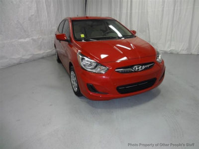2012 Hyundai Accent  GLS