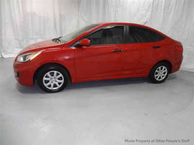 2012 Hyundai Accent  GLS