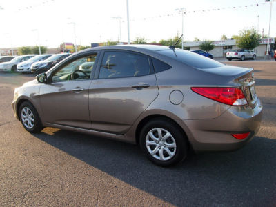 2012 Hyundai Accent  GLS