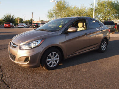 2012 Hyundai Accent  GLS