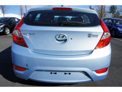 2012 Hyundai Accent  GS