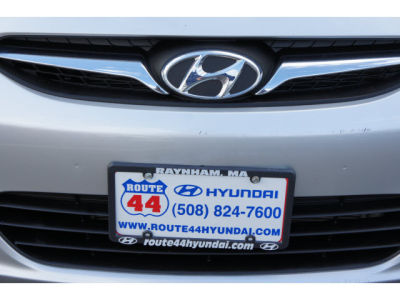 2012 Hyundai Accent  SE