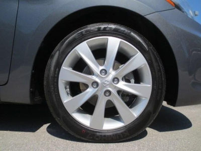 2012 Hyundai Accent  GLS