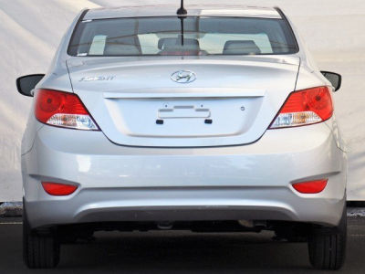 2013 Hyundai Accent  GLS
