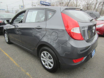 2012 Hyundai Accent  GS