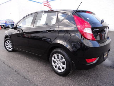 2012 Hyundai Accent  GS