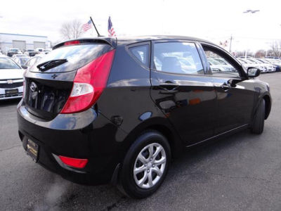 2012 Hyundai Accent  GS