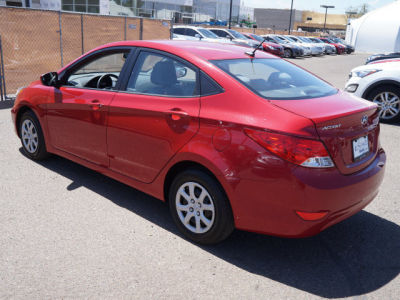 2012 Hyundai Accent  GLS