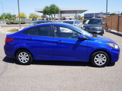 2012 Hyundai Accent  GLS