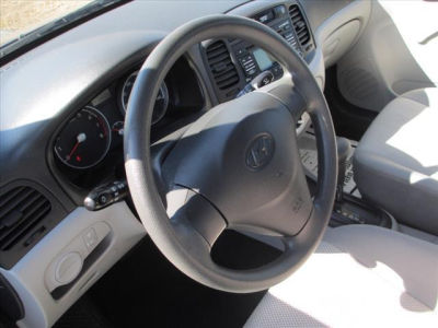 2010 Hyundai Accent  GLS