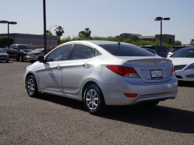 2012 Hyundai Accent  GLS