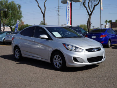 2012 Hyundai Accent  GLS