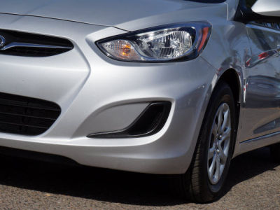 2012 Hyundai Accent  GLS