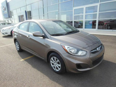 2012 Hyundai Accent  GLS