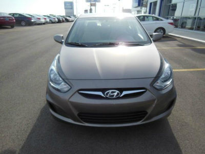 2012 Hyundai Accent  GLS
