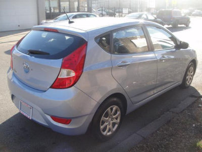 2012 Hyundai Accent GS