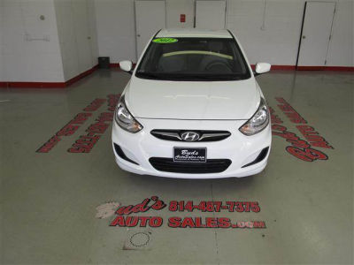 2012 Hyundai Accent GS
