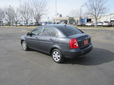 2011 Hyundai Accent GLS