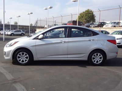 2012 Hyundai Accent  GLS