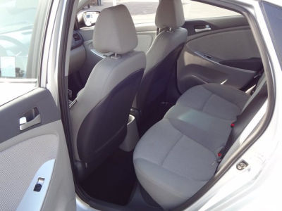 2012 Hyundai Accent  GLS