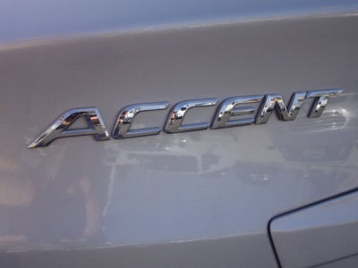 2012 Hyundai Accent  GLS