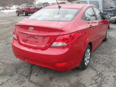 2012 Hyundai Accent  GLS