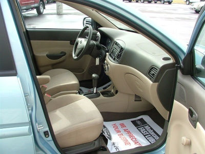 2011 Hyundai Accent GLS