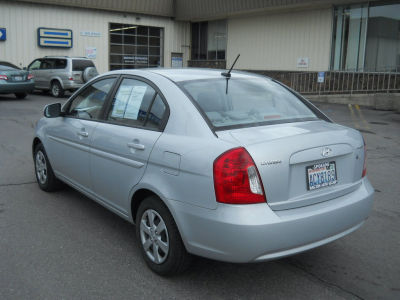 2011 Hyundai Accent  GLS