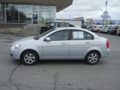 2011 Hyundai Accent  GLS