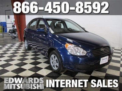 2011 Hyundai Accent  GLS