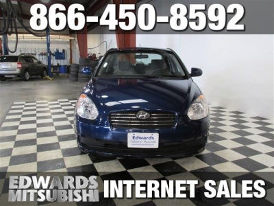 2011 Hyundai Accent  GLS