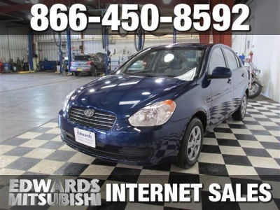 2011 Hyundai Accent  GLS