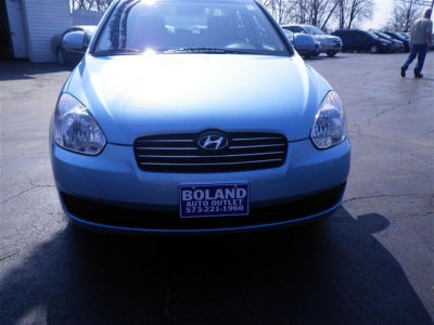 2010 Hyundai Accent GLS