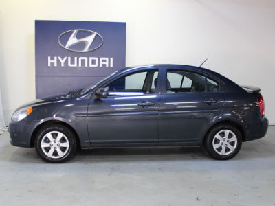 2010 Hyundai Accent GLS