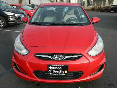 2012 Hyundai Accent GLS