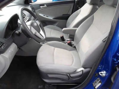 2013 Hyundai Accent  GLS